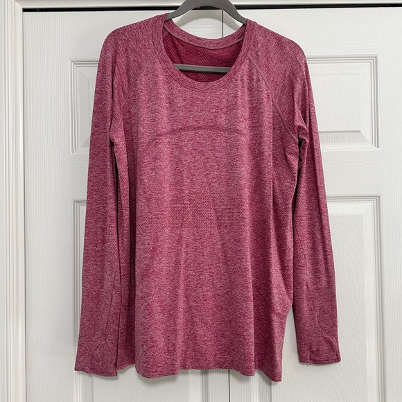 lululemon athletica Tops - Lululemon Swiftly Tech Long Sleeve Shirt in Pomegranate / Pink Peony Size 16 EUC